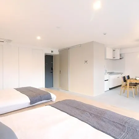 Bhotel Heiwaodori 201 - New Apt In Famous Hiroshima Dori Max 6P エクステリア 写真